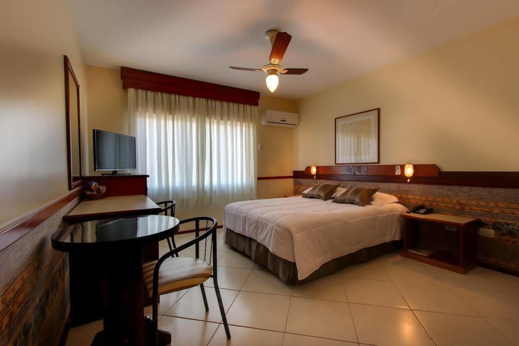Hotel Suarez Campo Bom Eksteriør billede